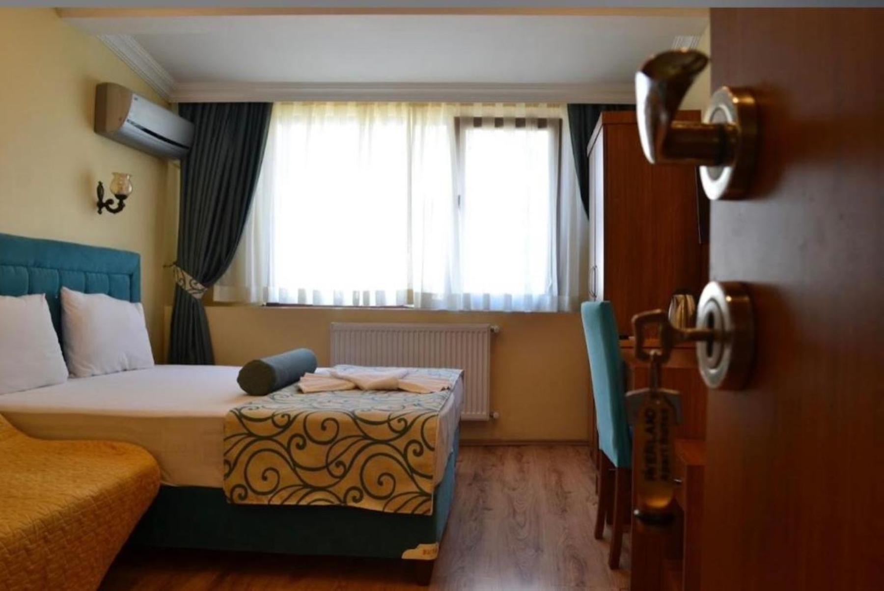 Riverland Suites Apart Hotel Istanbul Exterior photo
